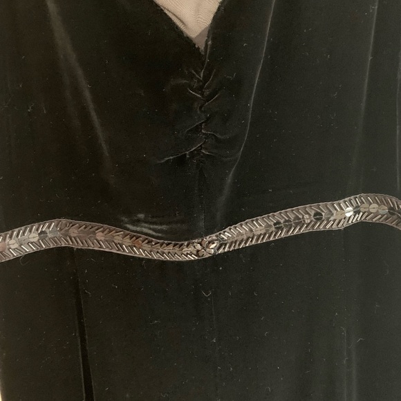 Olsen Europe Black Dress - Picture 3 of 9